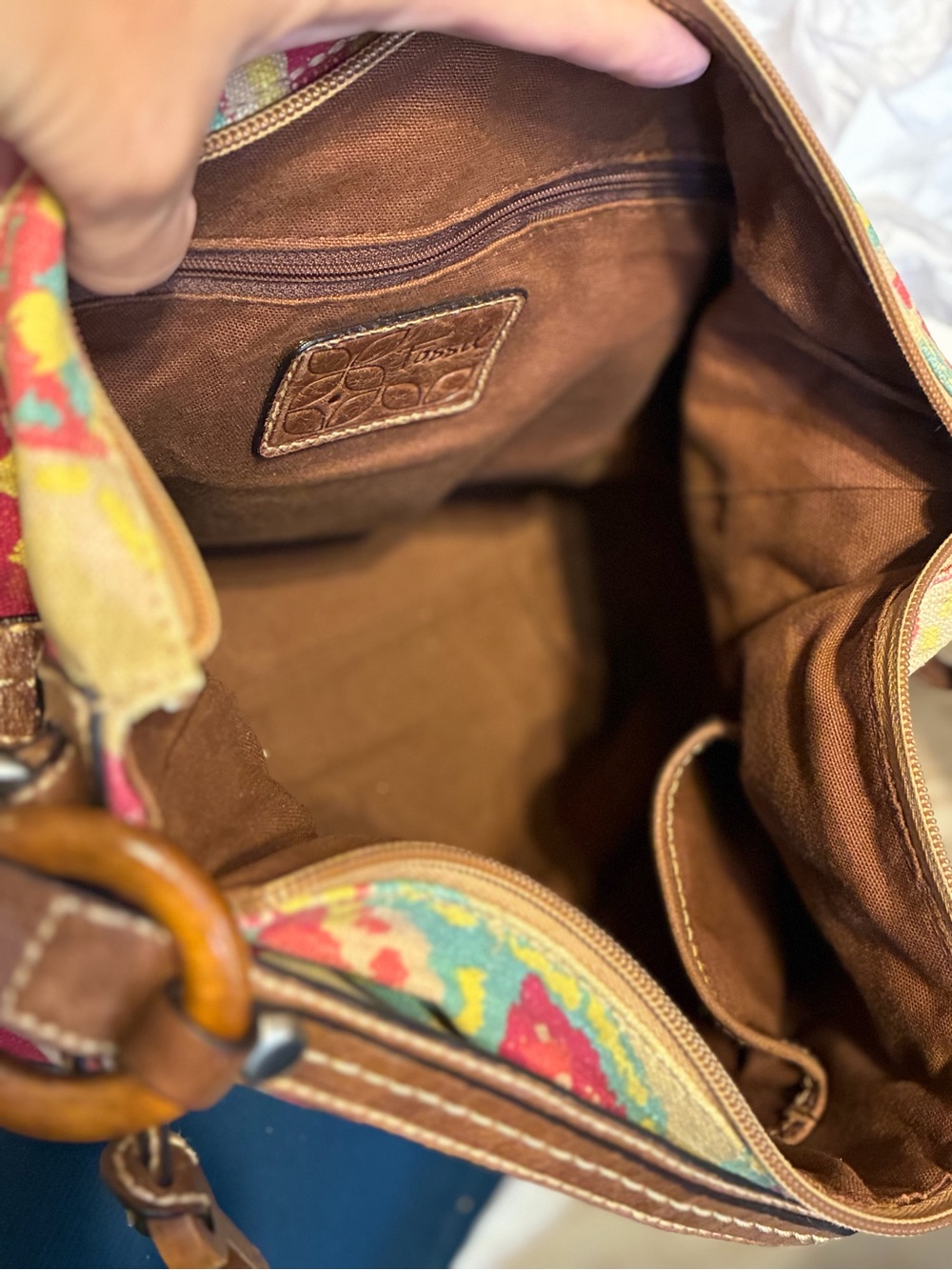 Vintage Fossil Boho Canvas Leather Shoulder Bag Floral Wood Key Charm Purse Y2K - Picture 10 of 16